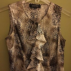 Kasper Sleeveless Blouse